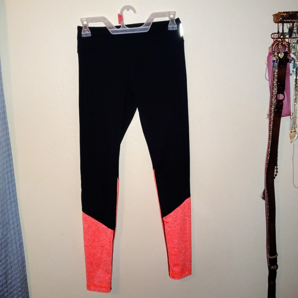 Two-Toned Zella Leggings
